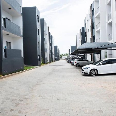 The Ellipse Palazzo Apartment Midrand Zewnętrze zdjęcie